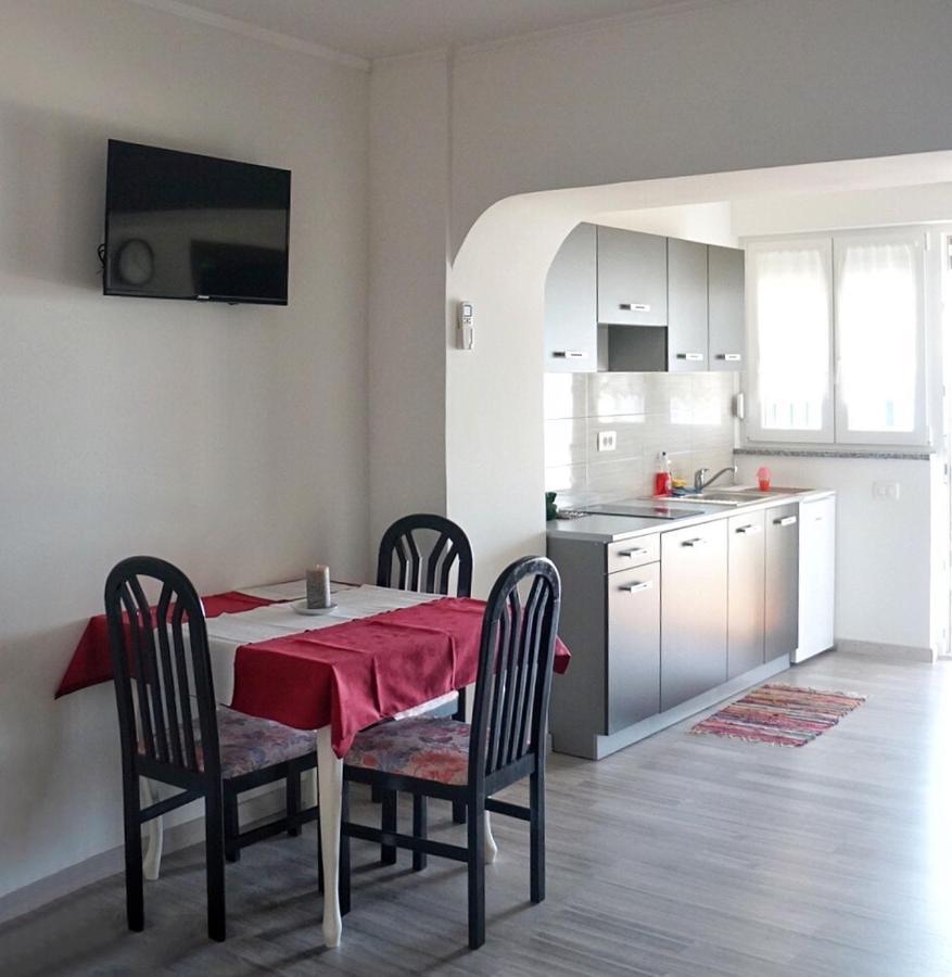 זמברטיה Apartmani Vesna מראה חיצוני תמונה