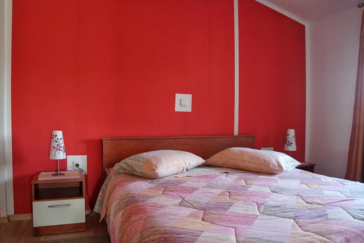 זמברטיה Apartmani Vesna מראה חיצוני תמונה