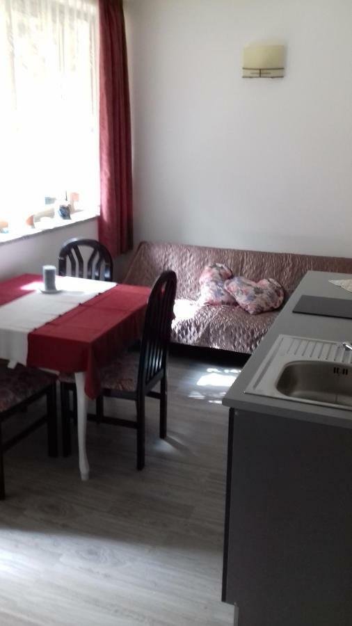 זמברטיה Apartmani Vesna מראה חיצוני תמונה